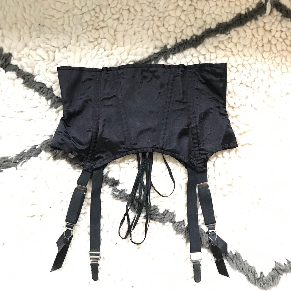 Leg Avenue Sexy Waist Corset w/ Garter